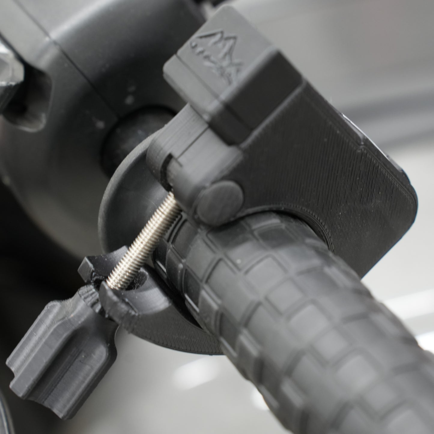 CaptR 3 - Handlebar Remote with Battery